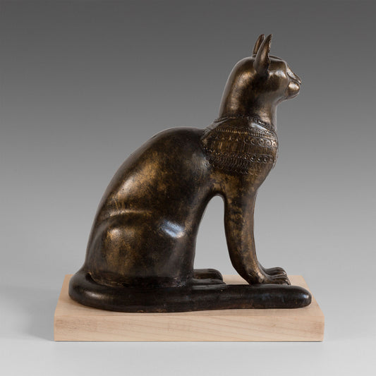 Grand chat Déesse Bastet