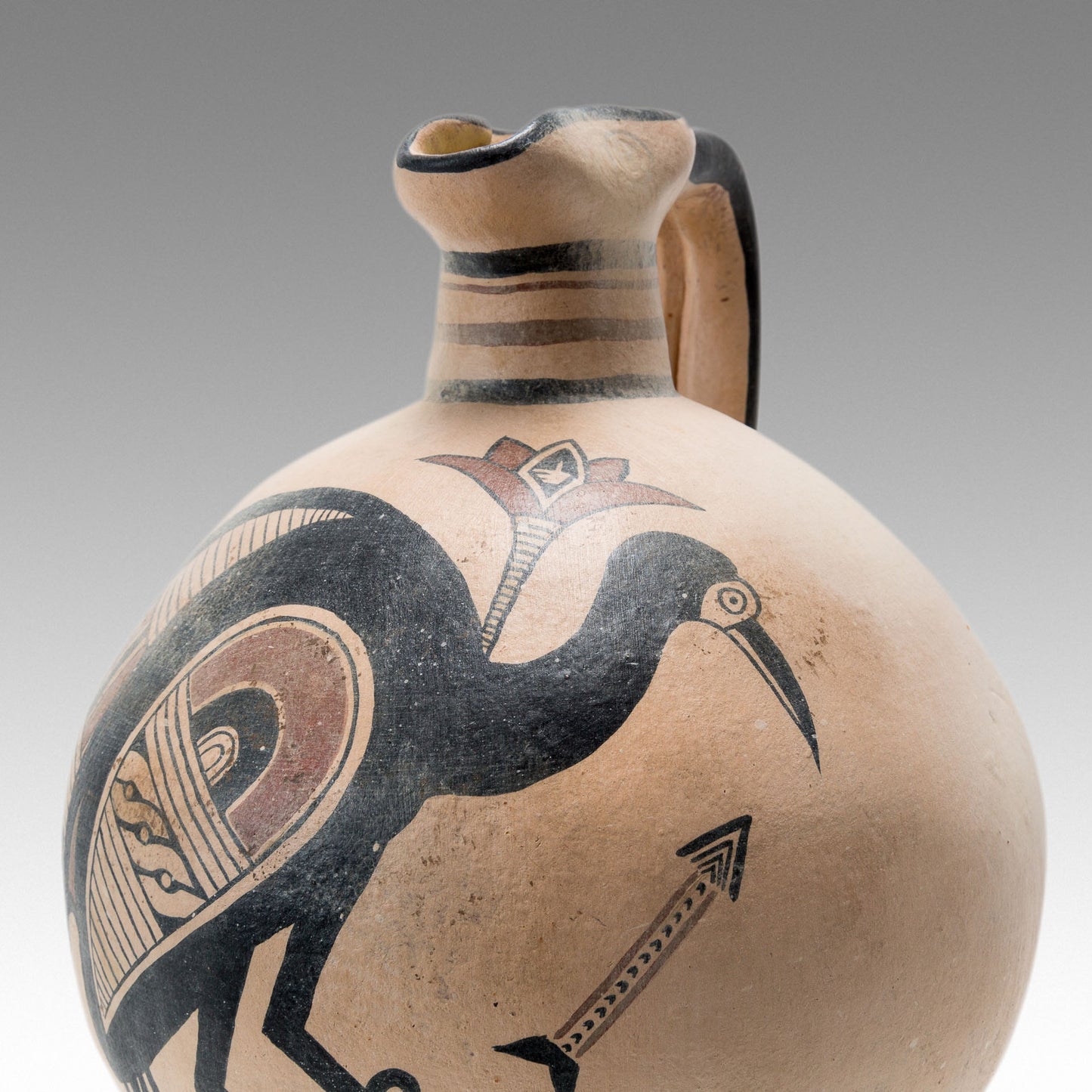 Cruche chypro-archaïque oiseau