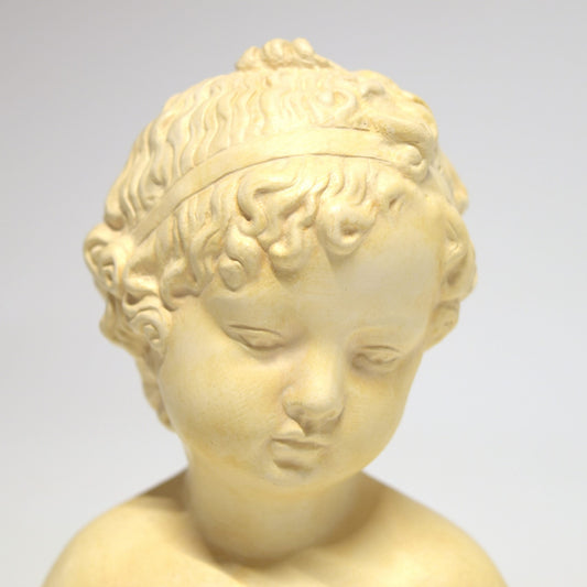 Petit buste fillette