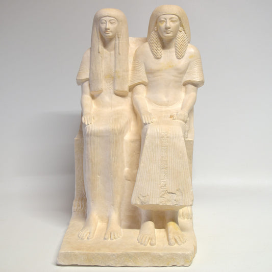 Statue de Maya & Merit