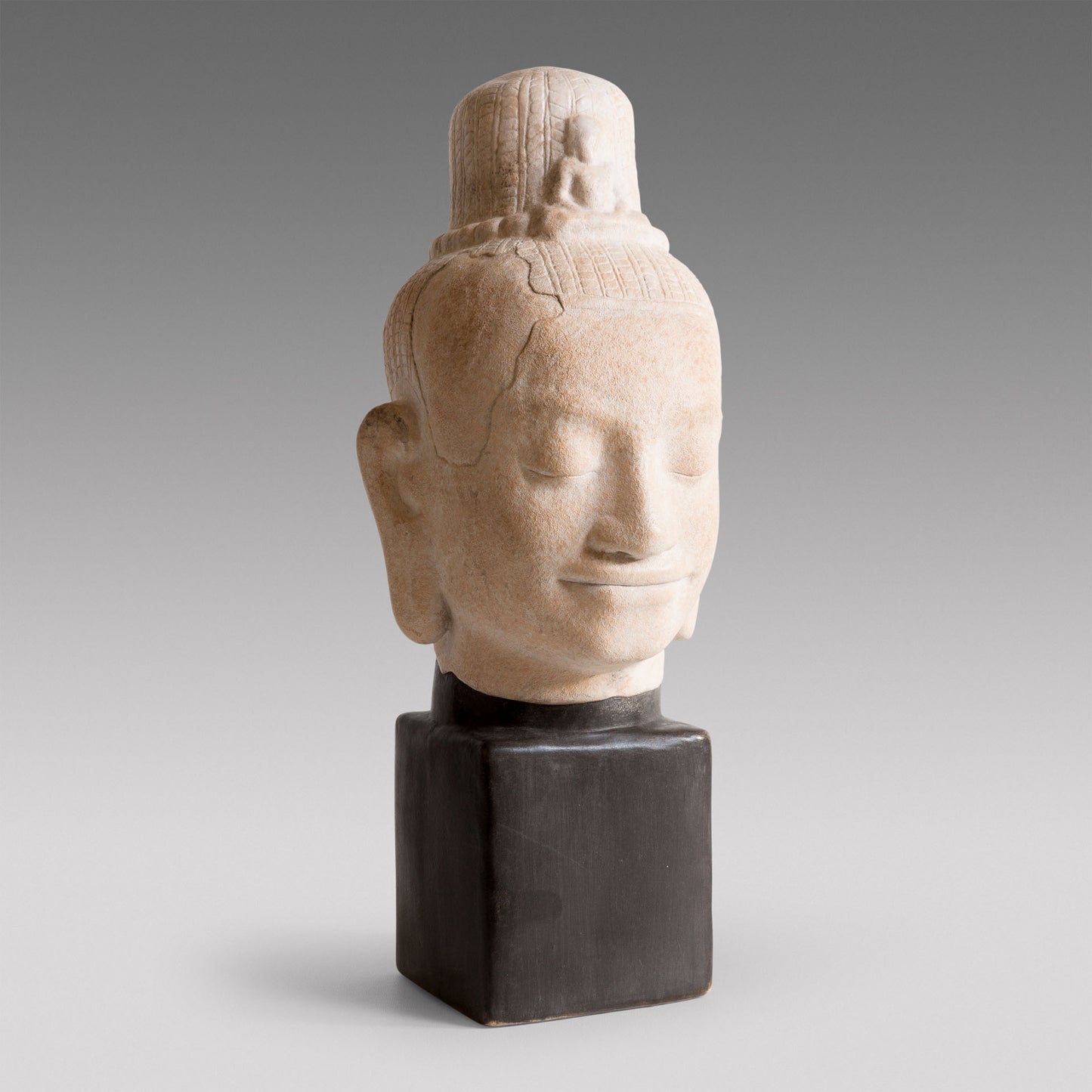 Grande tête de bouddha
