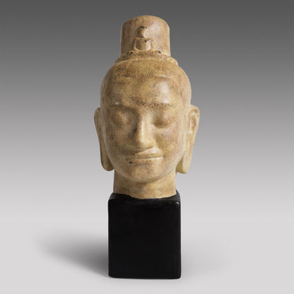 Grande tête de bouddha