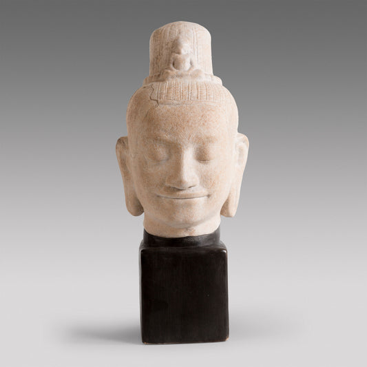 Grande tête de bouddha